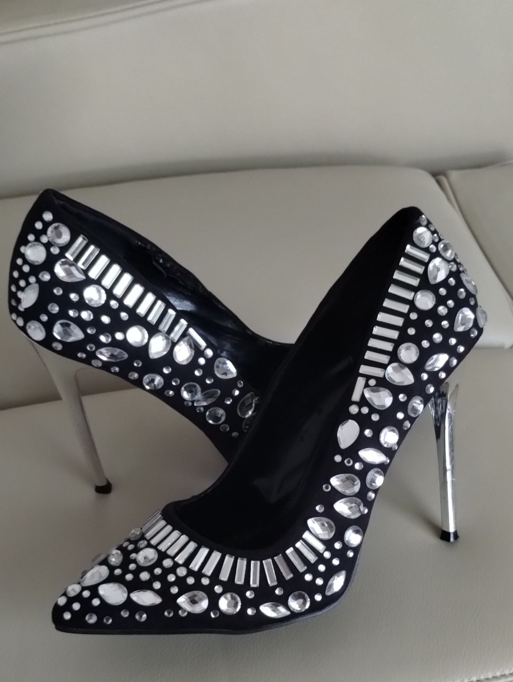 Charlotte Russe Elsa Black Crystal-Embellished Stiletto Pumps Size: 9